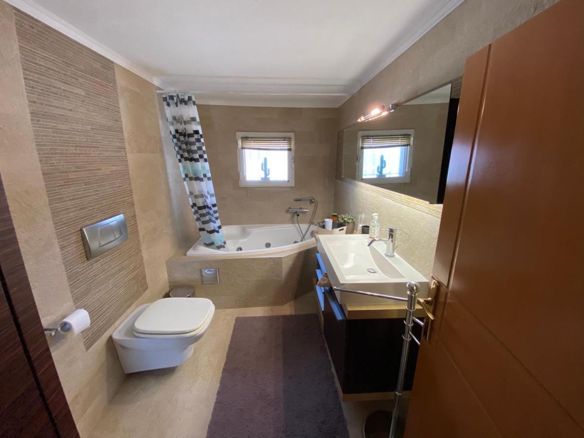 Voula'S Dream House Apartment เนอาเปรามอส ภายนอก รูปภาพ